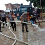 Lumpur Dibersihkan, Ancaman Banjir Masih Mengintai