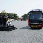APEL PEMBERANGKATAN TIM PENYEMPROTAN DAN PATROLI SATGAS AMAN NUSA II 2020 PENANGANAN COVID-19